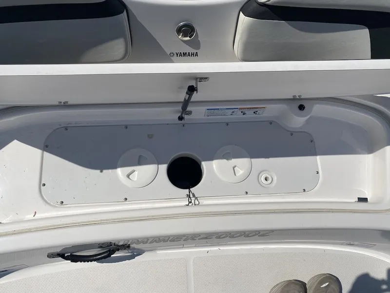 Slide: The Image of Yamaha AR190 2016 - 23