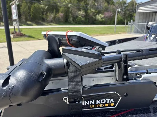 Slide: The Image of Skeeter FXR20 Limited Bass 2024 - 10