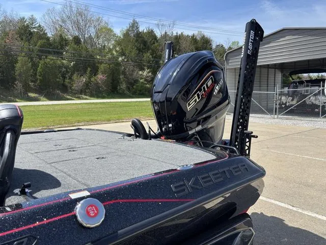 Slide: The Image of Skeeter FXR20 Limited Bass 2024 - 12