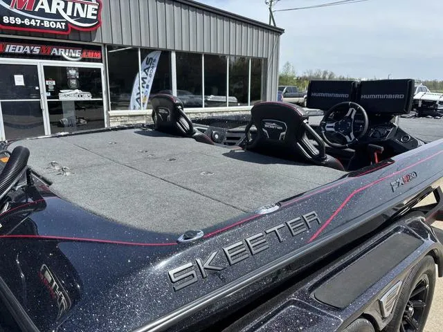 Slide: The Image of Skeeter FXR20 Limited Bass 2024 - 3