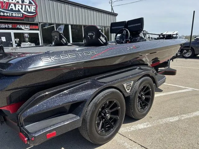 Slide: The Image of Skeeter FXR20 Limited Bass 2024 - 4