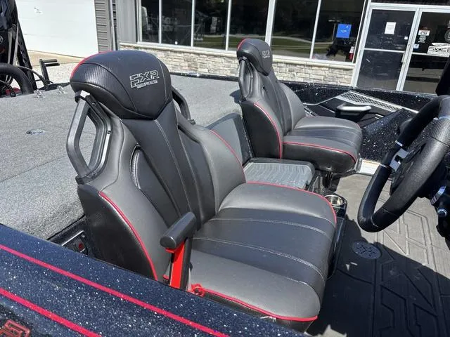 Slide: The Image of Skeeter FXR20 Limited Bass 2024 - 6