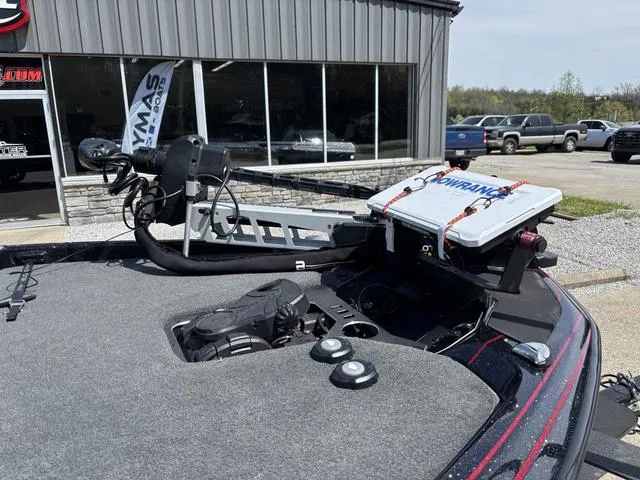 Slide: The Image of Skeeter FXR20 Limited Bass 2024 - 8