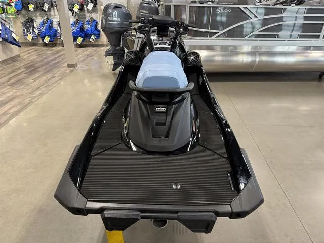 Slide: The Image of Yamaha VX Cruiser® with Audio 2025 - 11