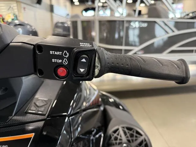 Slide: The Image of Yamaha VX Cruiser® with Audio 2025 - 23