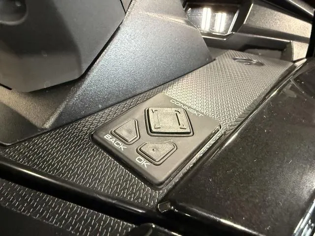 Slide: The Image of Yamaha VX Cruiser® with Audio 2025 - 24