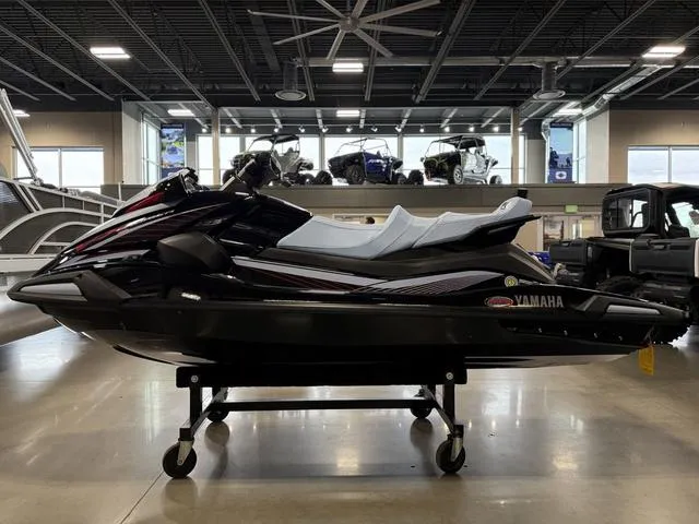 Slide: The Image of Yamaha VX Cruiser® with Audio 2025 - 8