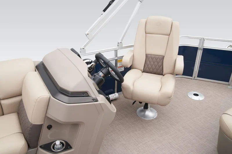 Slide: The Image of Sun Tracker Fishin' Barge 20 DLX 2025 - 27