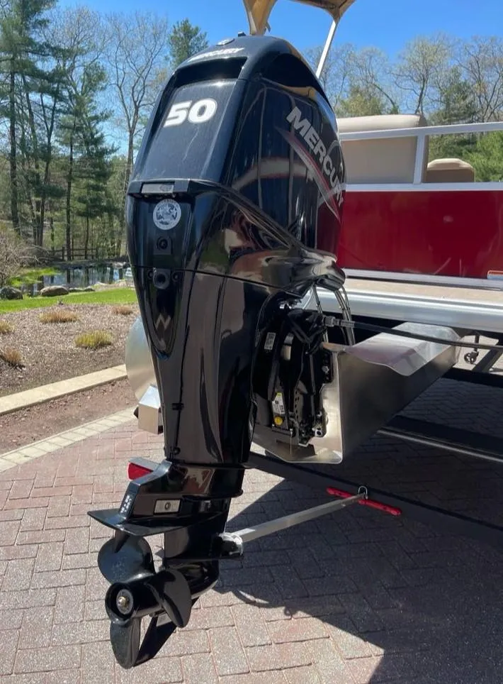 Slide: The Image of 2025 Sun Tracker Bass Buggy 16 XL Select with Mercury 50 HP outboard motor. - 8