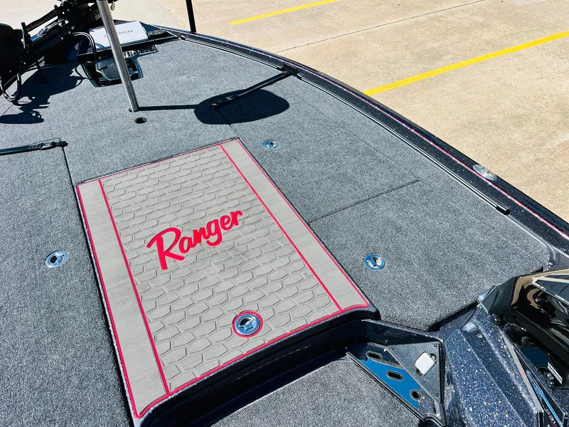Slide: The Image of 2025 Ranger Z521R Cup-Equipped boat deck with logo, featuring sleek design and durable materials. - 14