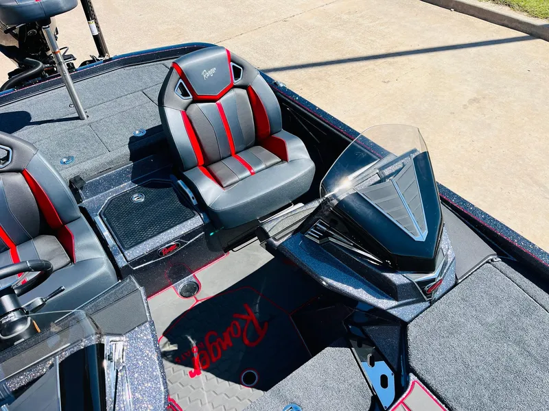 Slide: The Image of 2025 Ranger Z521R Cup-Equipped boat interior with sleek seats and modern design. - 29