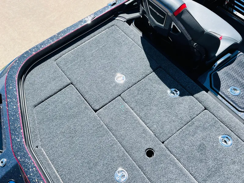 Slide: The Image of Ranger Z521R Cup-Equipped 2025 - 52