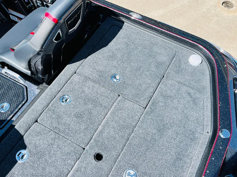 Slide: The Image of Ranger Z521R Cup-Equipped 2025 - 54