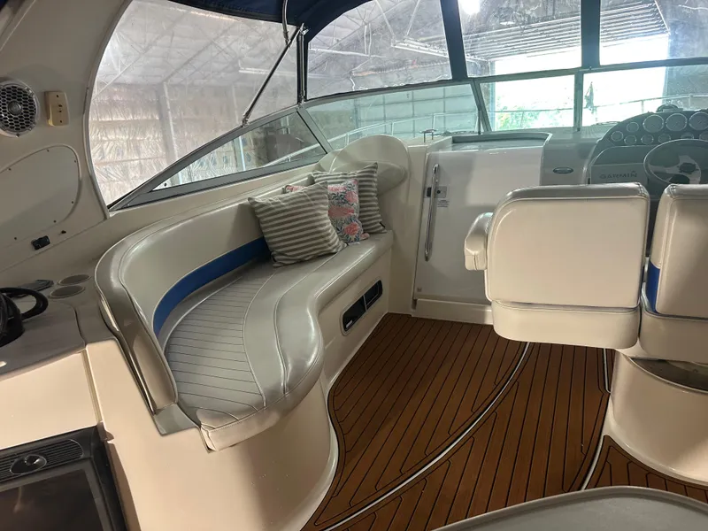 Slide: The Image of Bayliner 325SB 2007 - 19