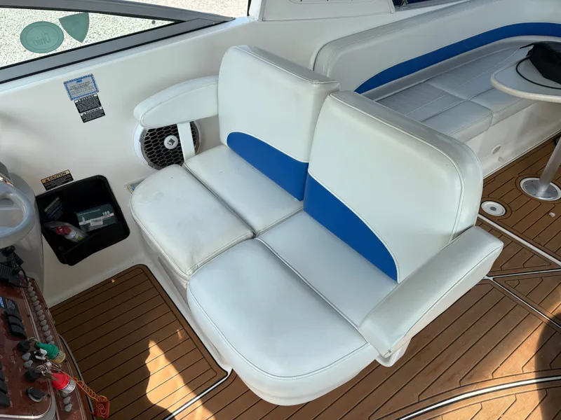 Slide: The Image of Bayliner 325SB 2007 - 21