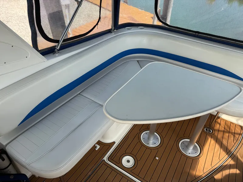 Slide: The Image of Bayliner 325SB 2007 - 22