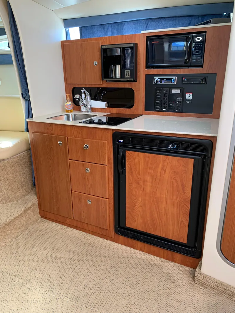 Slide: The Image of Bayliner 325SB 2007 - 25