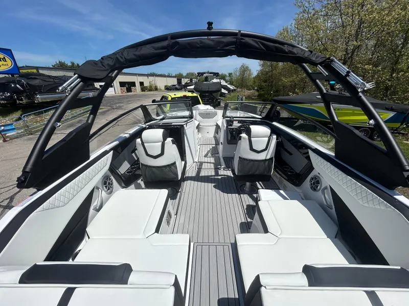 Slide: The Image of 2025 Yamaha Boats 222S interior with sleek seating and modern design. - 5