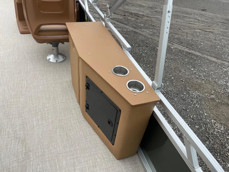 Slide: The Image of Propeller of 2025 Tahoe Pontoon 2185 CRB on gravel surface. - 6