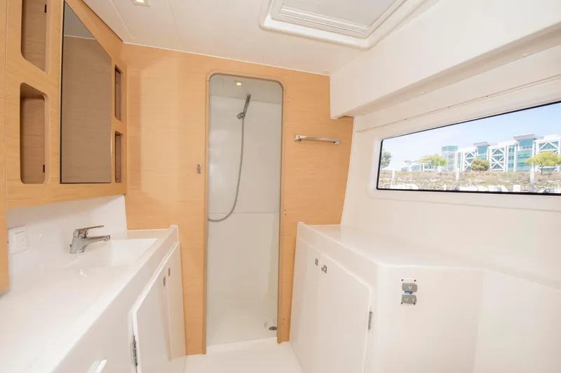 Slide: The Image of Lagoon 42 2017 - 56