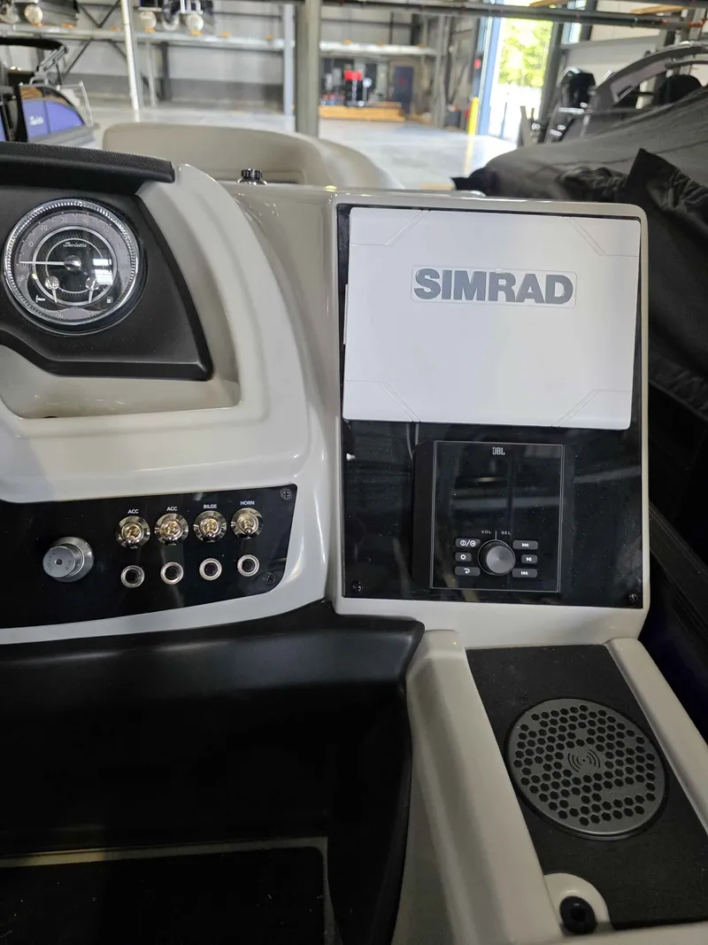 Slide: The Image of Barletta Cabrio 20UC 2026 - 13