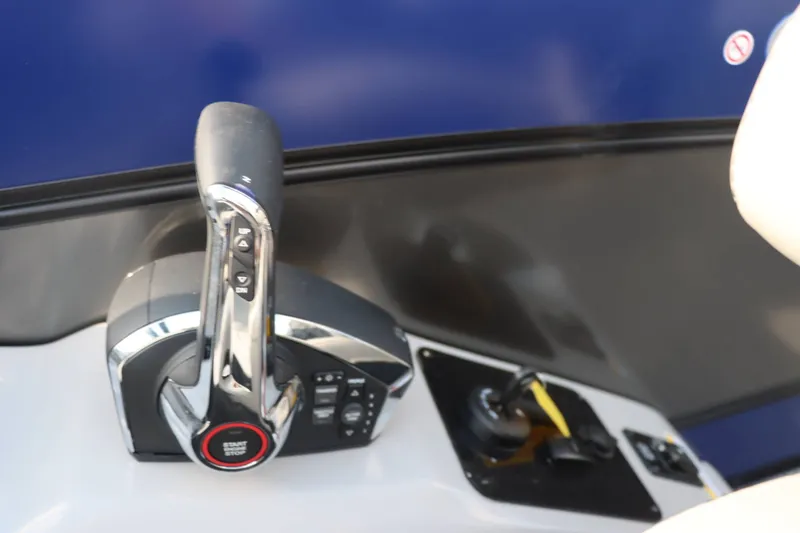 Slide: The Image of Barletta Lusso 23UC 2026 - 14