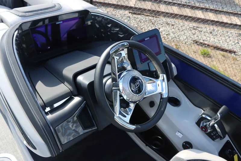 Slide: The Image of Barletta Lusso 23UC 2026 - 16