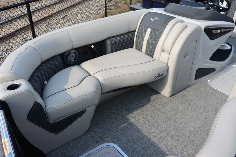 Slide: The Image of Barletta Lusso 23UC 2026 - 21