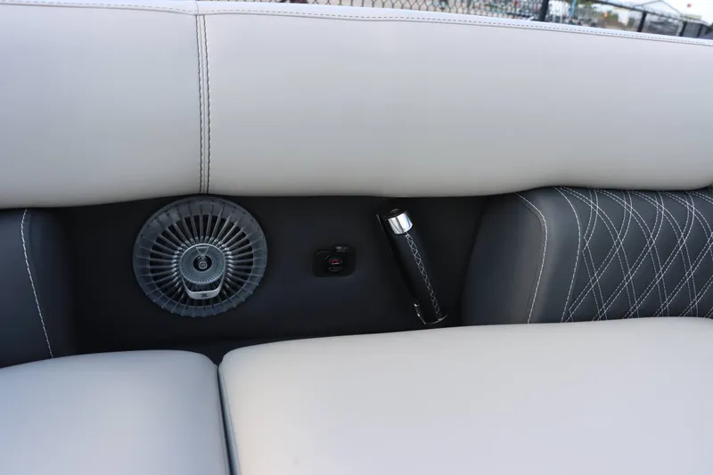 Slide: The Image of Barletta Lusso 23UC 2026 - 26