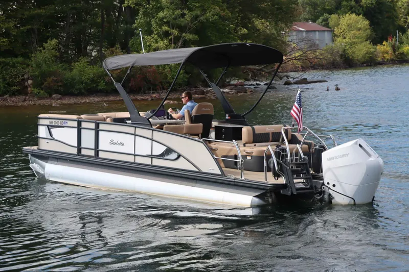 Slide: The Image of Barletta Lusso 25UE 2026 - 3