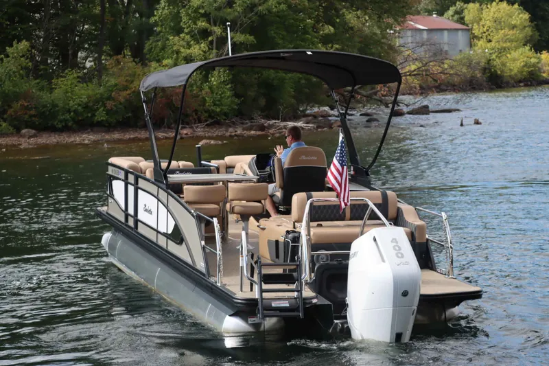 Slide: The Image of Barletta Lusso 25UE 2026 - 6