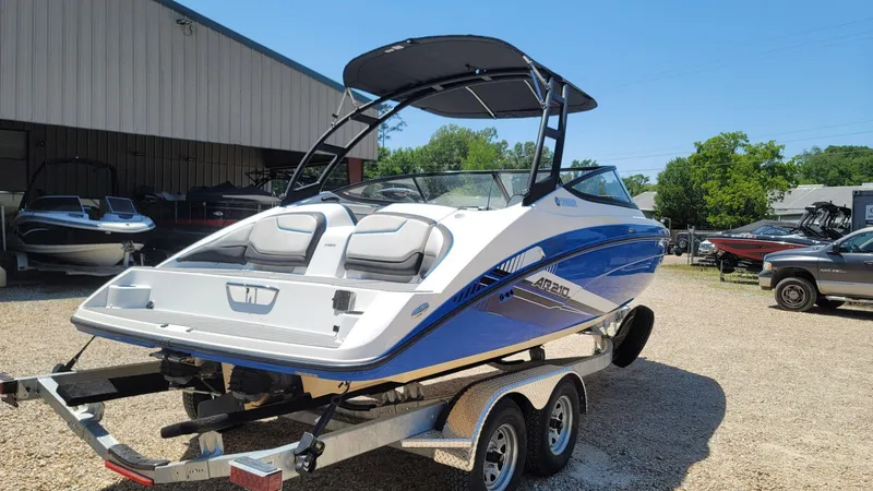 Slide: The Image of Yamaha AR210 2019 - 6