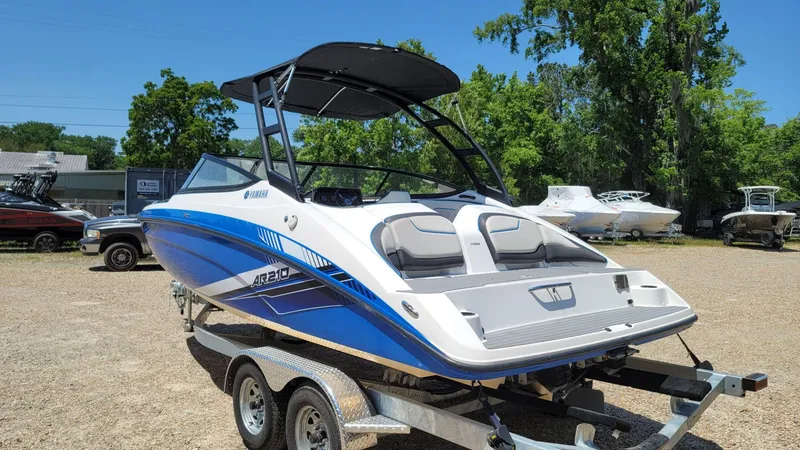 Slide: The Image of Yamaha AR210 2019 - 8