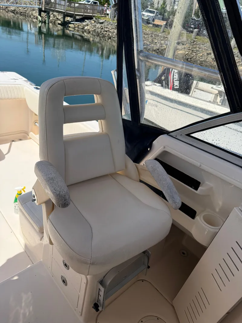 Slide: The Image of Port seat - 10