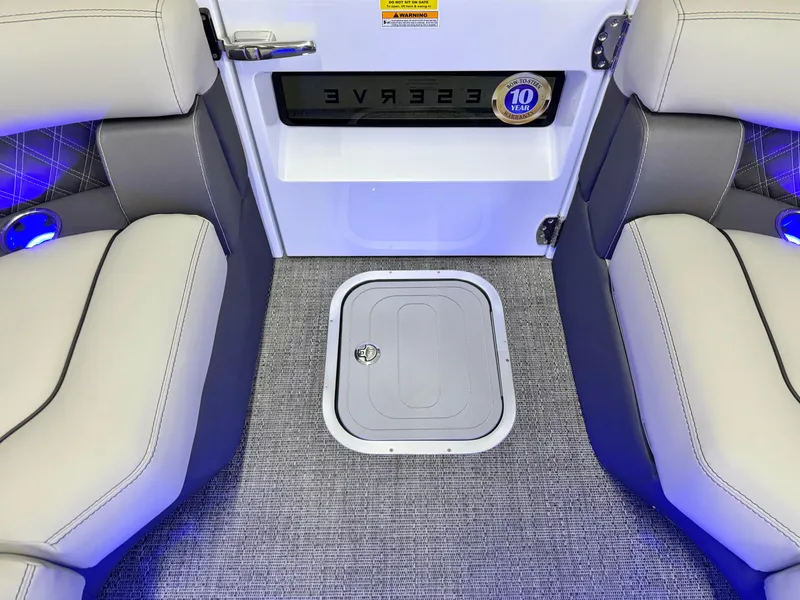 Slide: The Image of Barletta Reserve Leggera R26UCA 2025 - 50