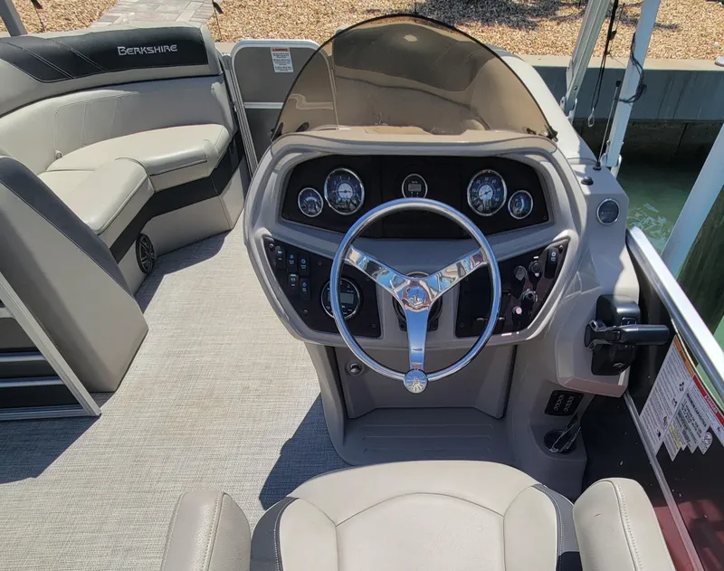 Slide: The Image of 2021 Berkshire 24' Tritoon - Salt Water Edition - 11