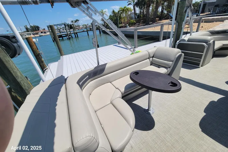 Slide: The Image of 2021 Berkshire 24' Tritoon - Salt Water Edition - 8