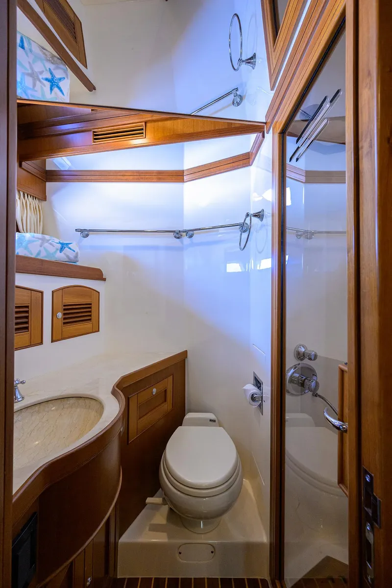 Slide: The Image of Marlow 97 Explorer 2011 - 50