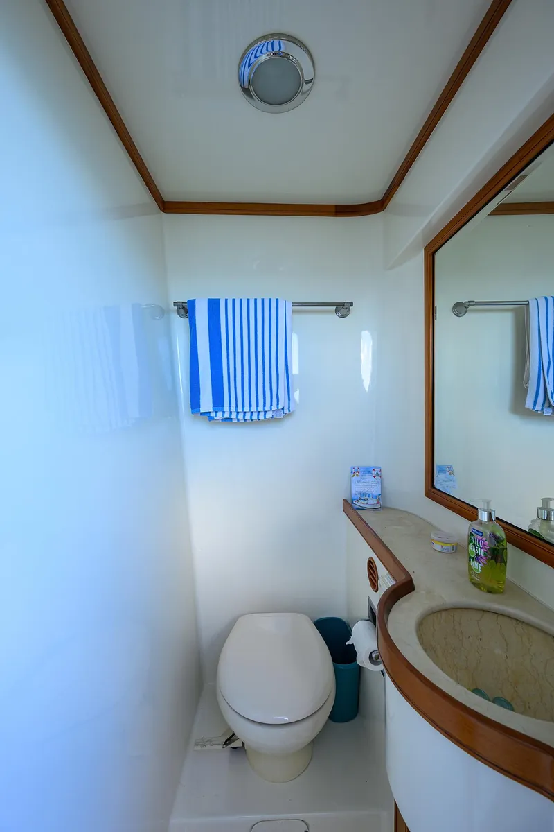 Slide: The Image of Marlow 97 Explorer 2011 - 70