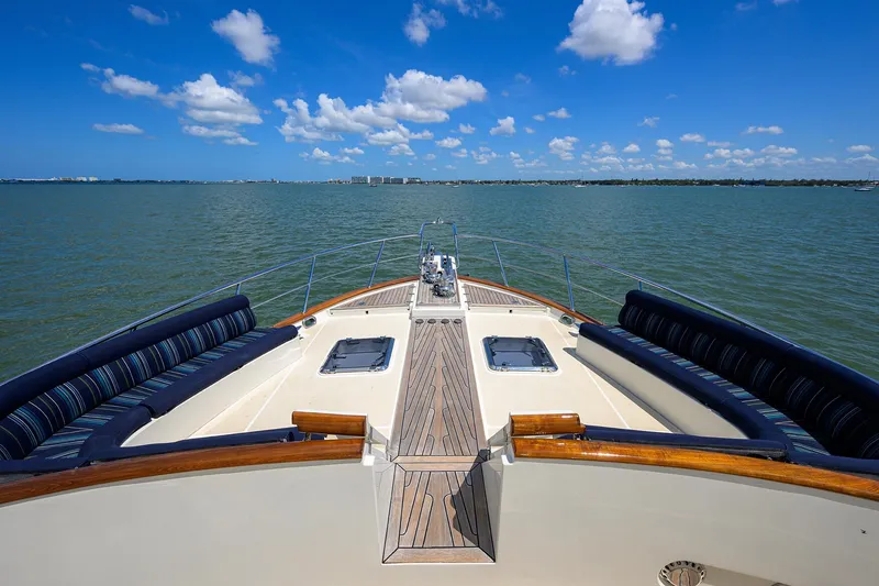 Slide: The Image of Marlow 97 Explorer 2011 - 72