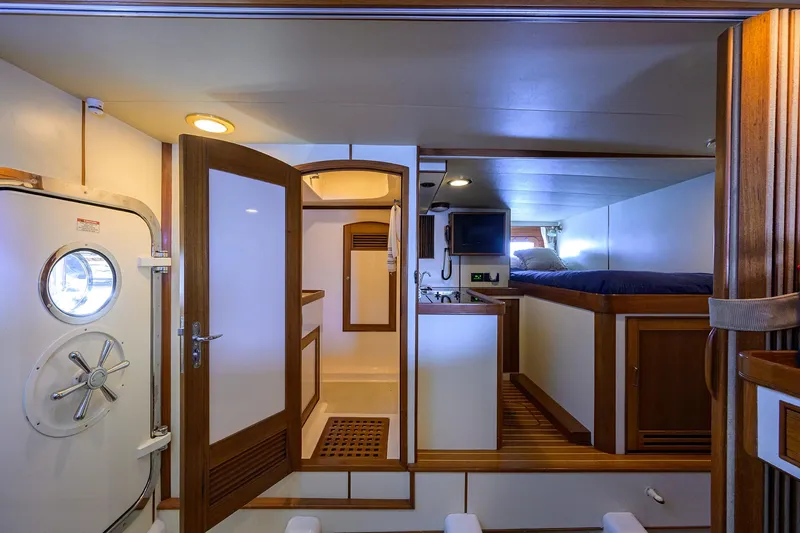 Slide: The Image of Marlow 97 Explorer 2011 - 82