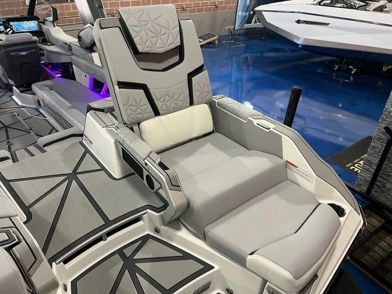 Slide: The Image of Nautique Super Air Nautique G25 Paragon 2025 - 6