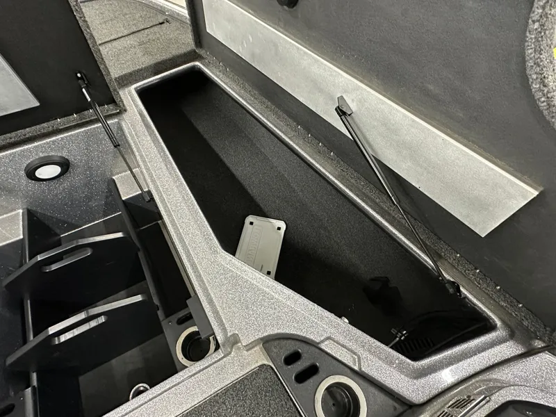 Slide: The Image of Nitro Z19 Pro 2024 - 15