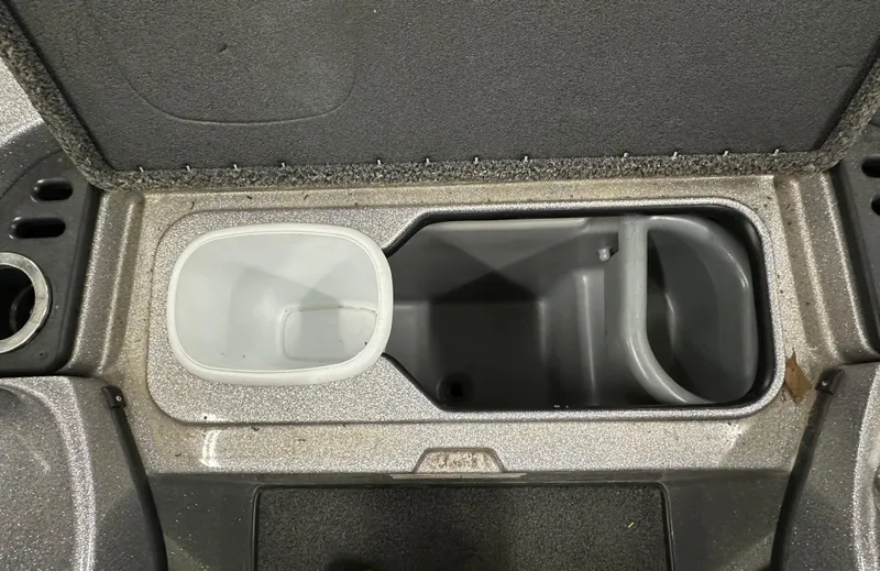 Slide: The Image of Nitro Z19 Pro 2024 - 16