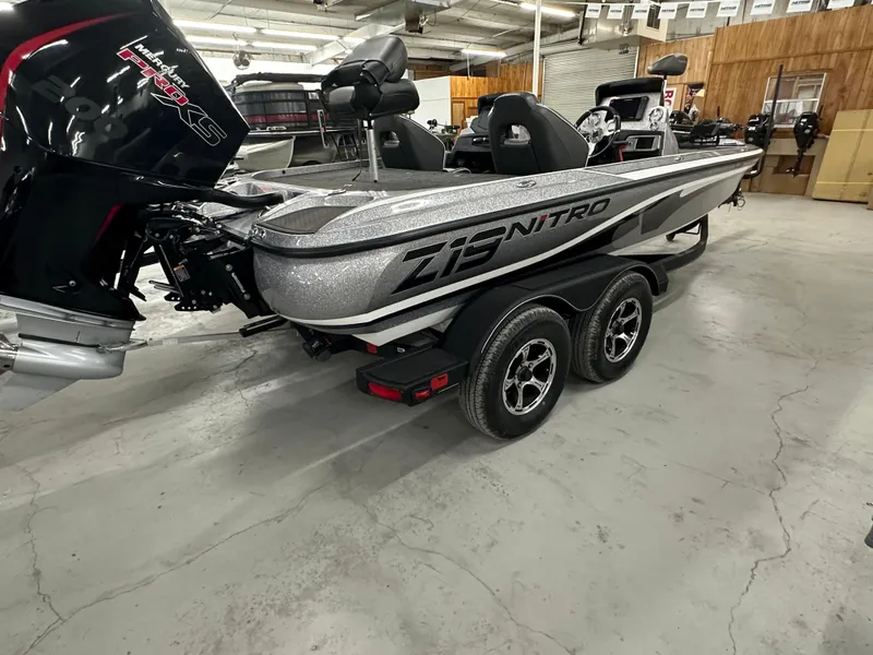 Slide: The Image of Nitro Z19 Pro 2024 - 6