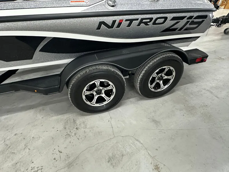 Slide: The Image of Nitro Z19 Pro 2024 - 8