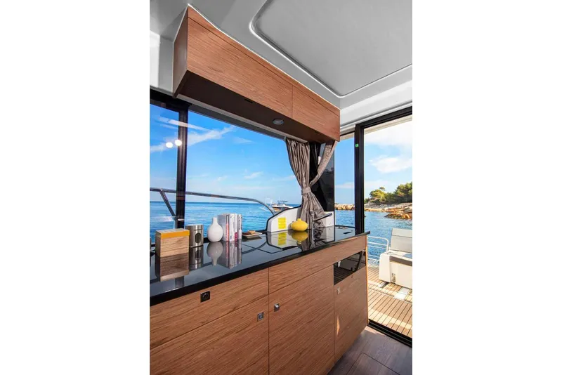 Slide: The Image of Manufacturer Provided Image - 5