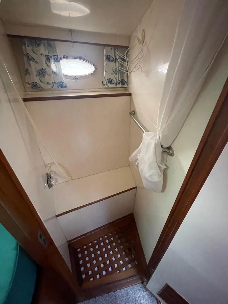 Slide: The Image of Jefferson Sundeck 1992 - 30