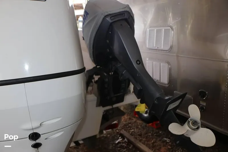 Slide: The Image of 2001 Pro-Line 23 Walkaround for sale in Buford, GA - 23