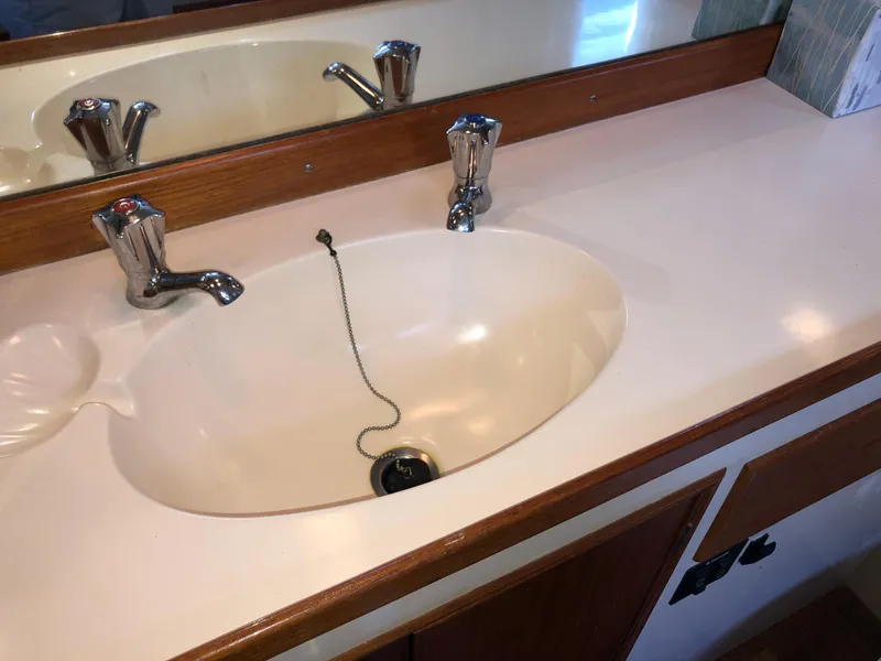 Slide: The Image of Grand Banks 42 Classic 1976 - 58